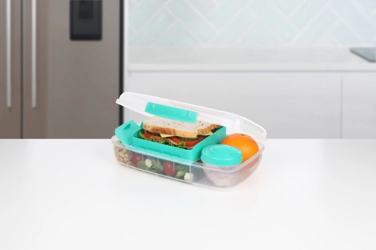 Lunchbox-to-go-śniadaniówka-do-szkoly-pracy-1.76l-mięta-3-breakfast-with-domi.jpeg